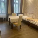 Kastélykert 3*