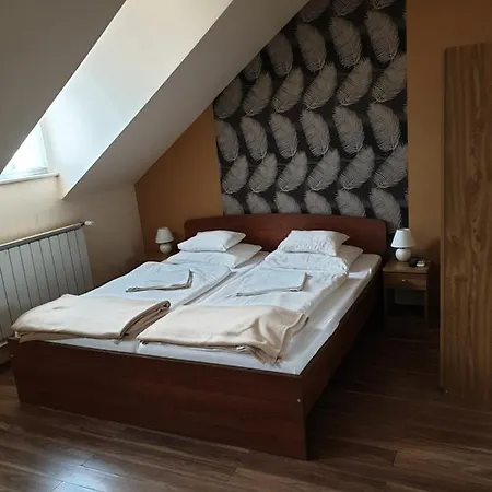 Kastelykert Fogado Inn Szeged