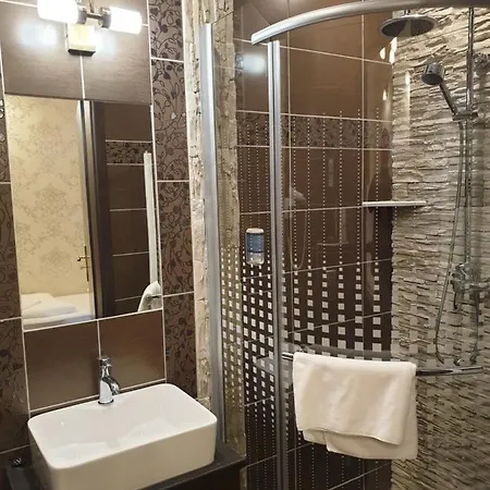 Inn Kastelykert Fogado Szeged