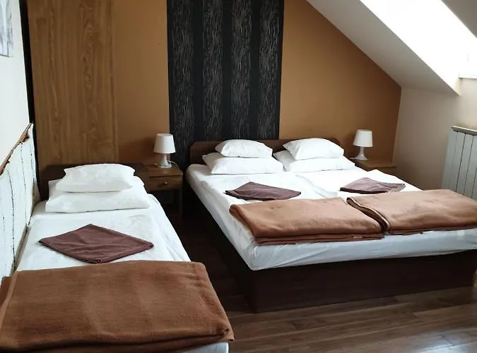 Kastelykert Fogado 3* Szeged