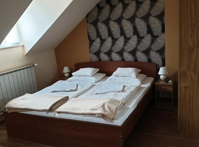 Kastelykert Fogado Värdshus Szeged