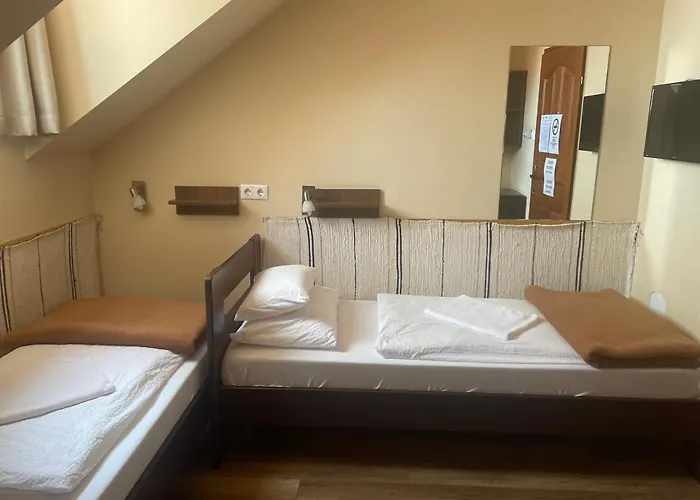 Kastelykert Fogado Värdshus 3*