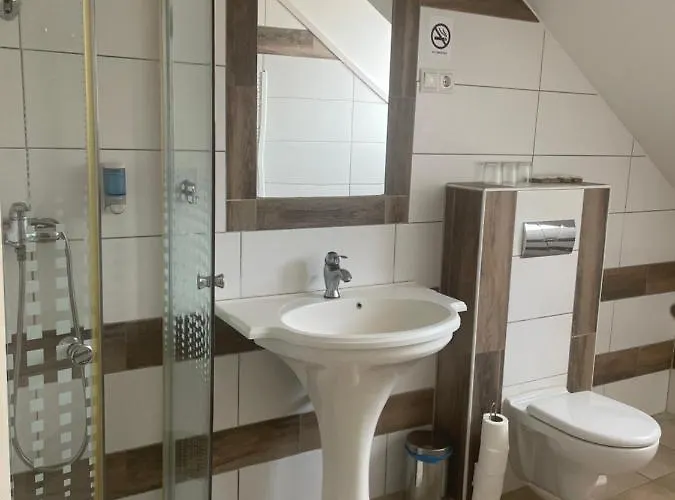 Värdshus Kastelykert Fogado