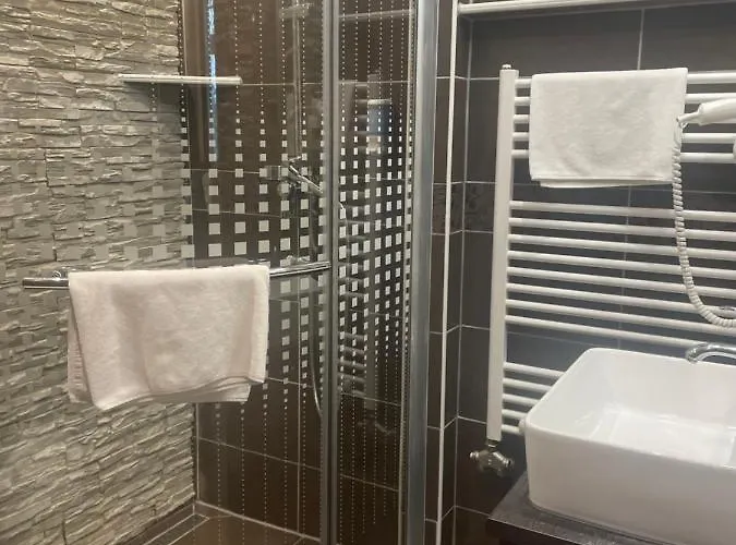 Värdshus Kastelykert Fogado