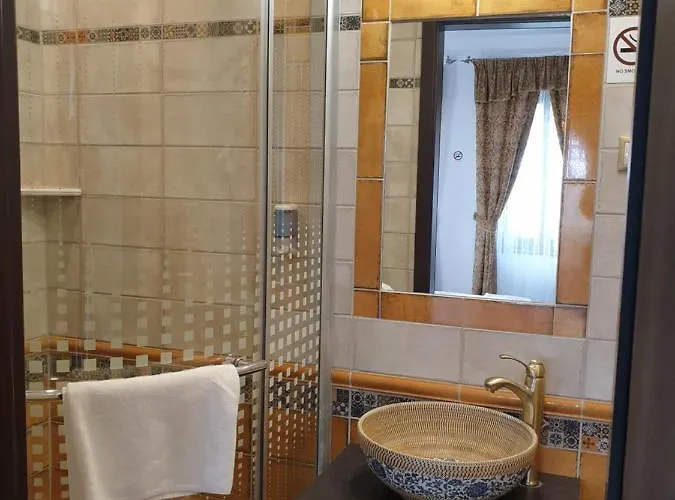 Kastelykert Fogado Värdshus